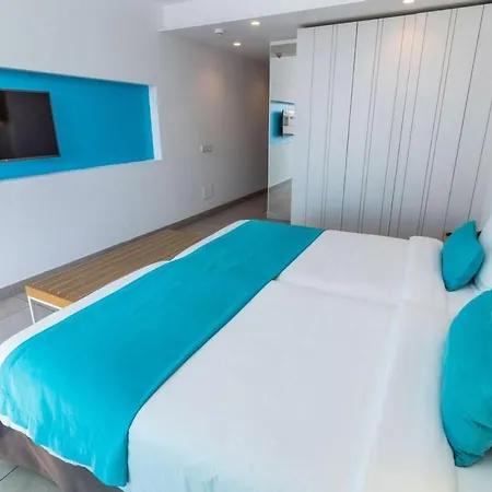 Lb Deluxe Pool View Room/half Board, Well Connected Apartamento *